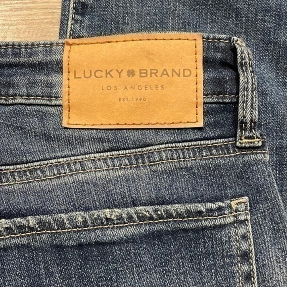 Lucky Brand Lolita low rise crop distressed denim blue jeans size 6/28 - Picture 9 of 14